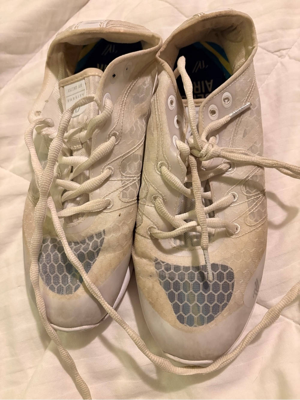 Women’s Varsity cheer shoes